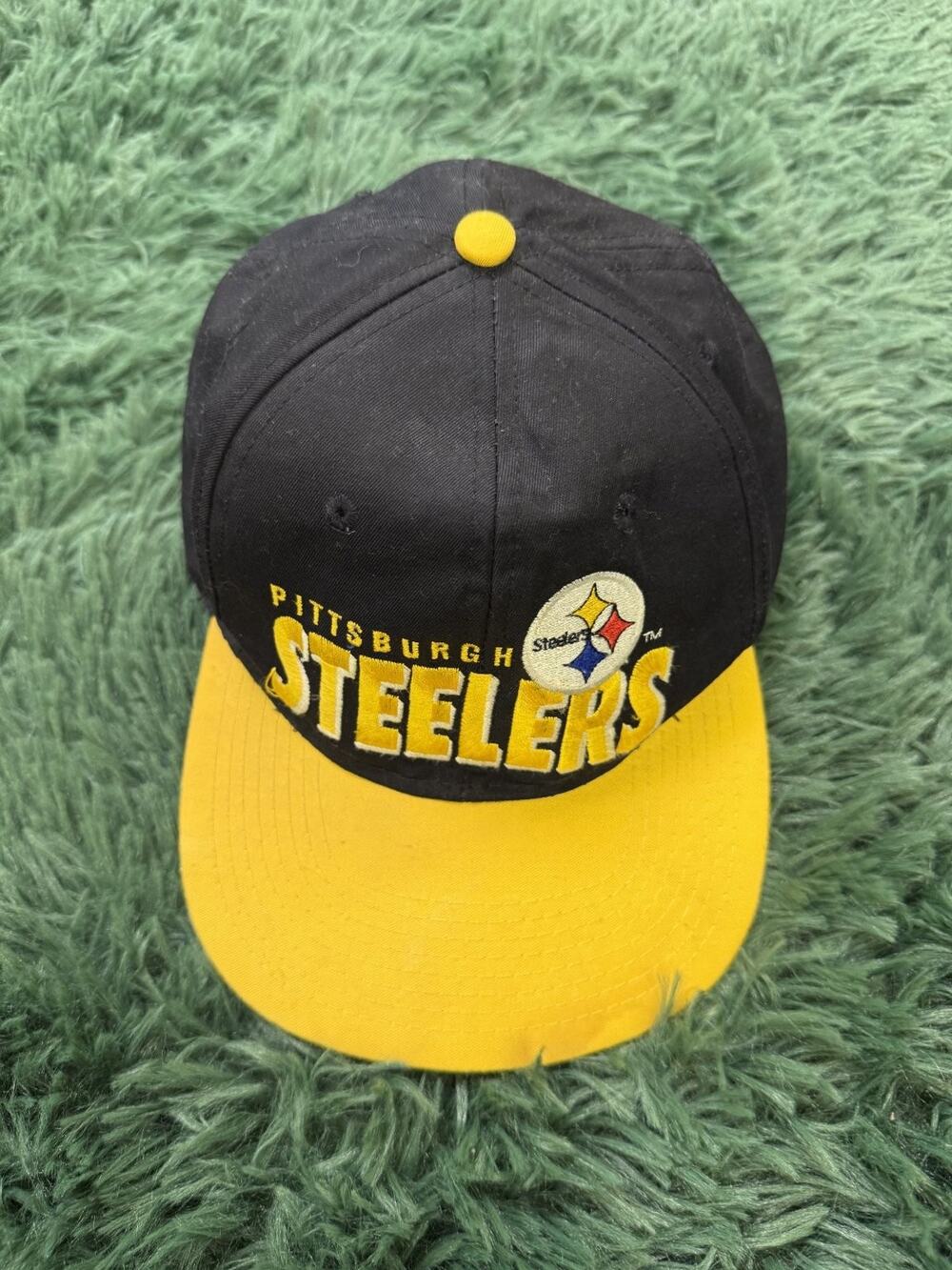 Vintage Logo 7 Pittsburgh Steelers NFL Snapback Hat Cap Black Yellow Green Brim